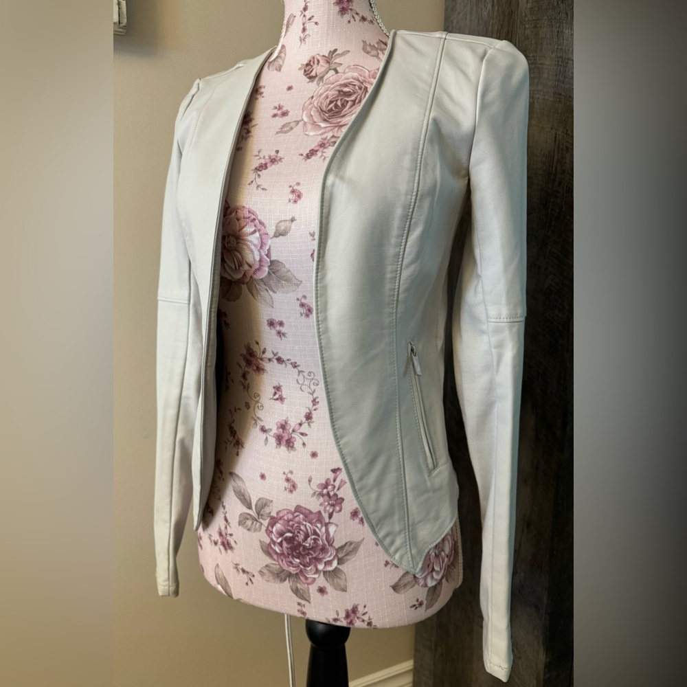 3/ $20  Dynamite Blazer